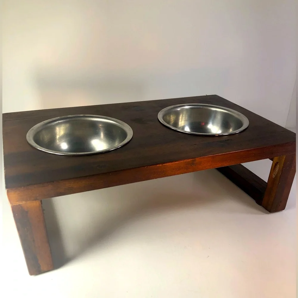 Great little animal water & food bowl. Wood & metal